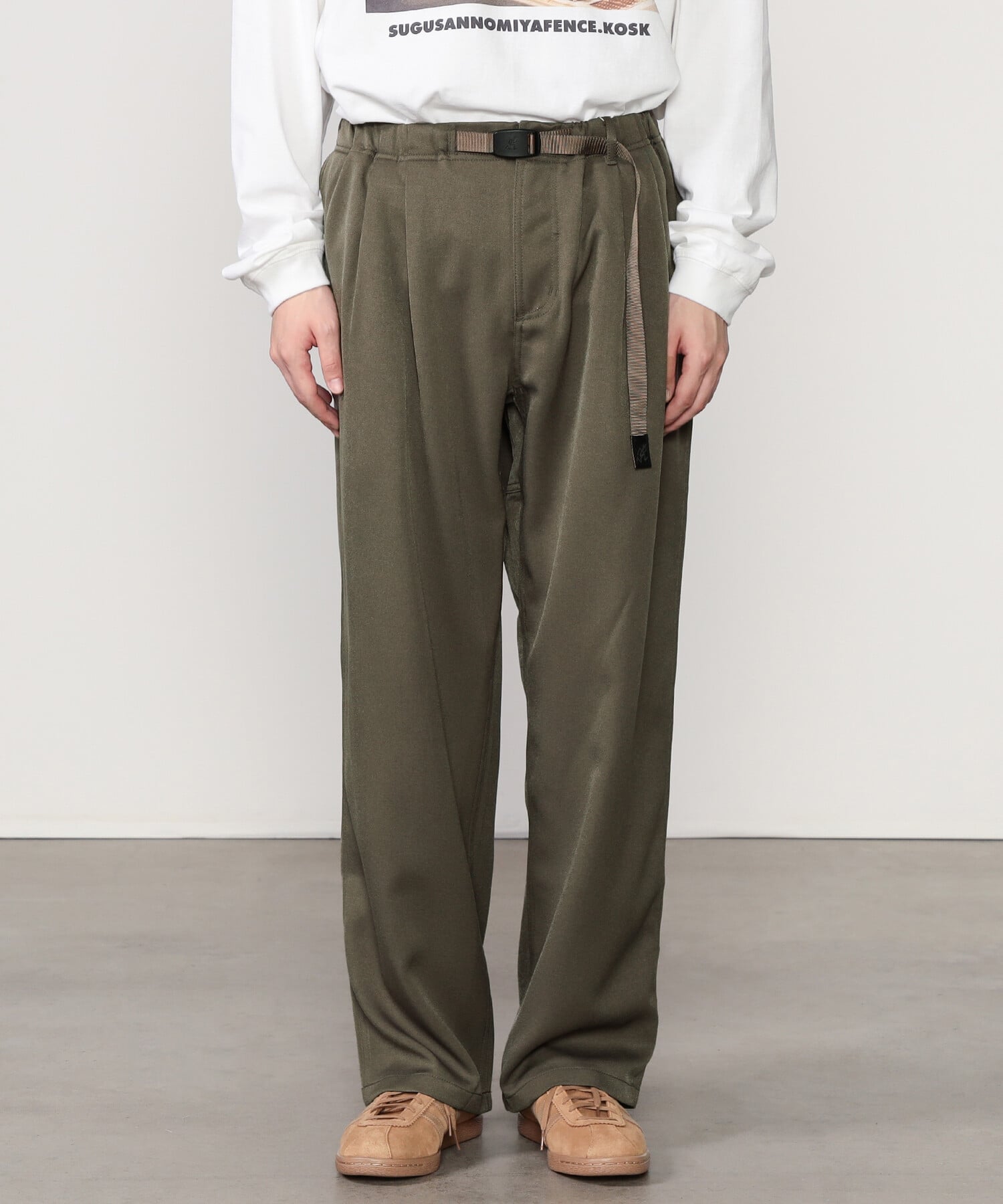 Bshop Gramicci 〈別注〉2タックワイドストレートパンツ Bshop｜Gramicci | <別注>2タックシームレスパンツ MEN | Rakuten