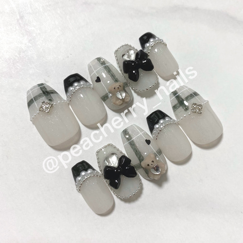 ネイルチップ 韓国 量産型 ガーリー チェック柄 フレンチ クマ リボン