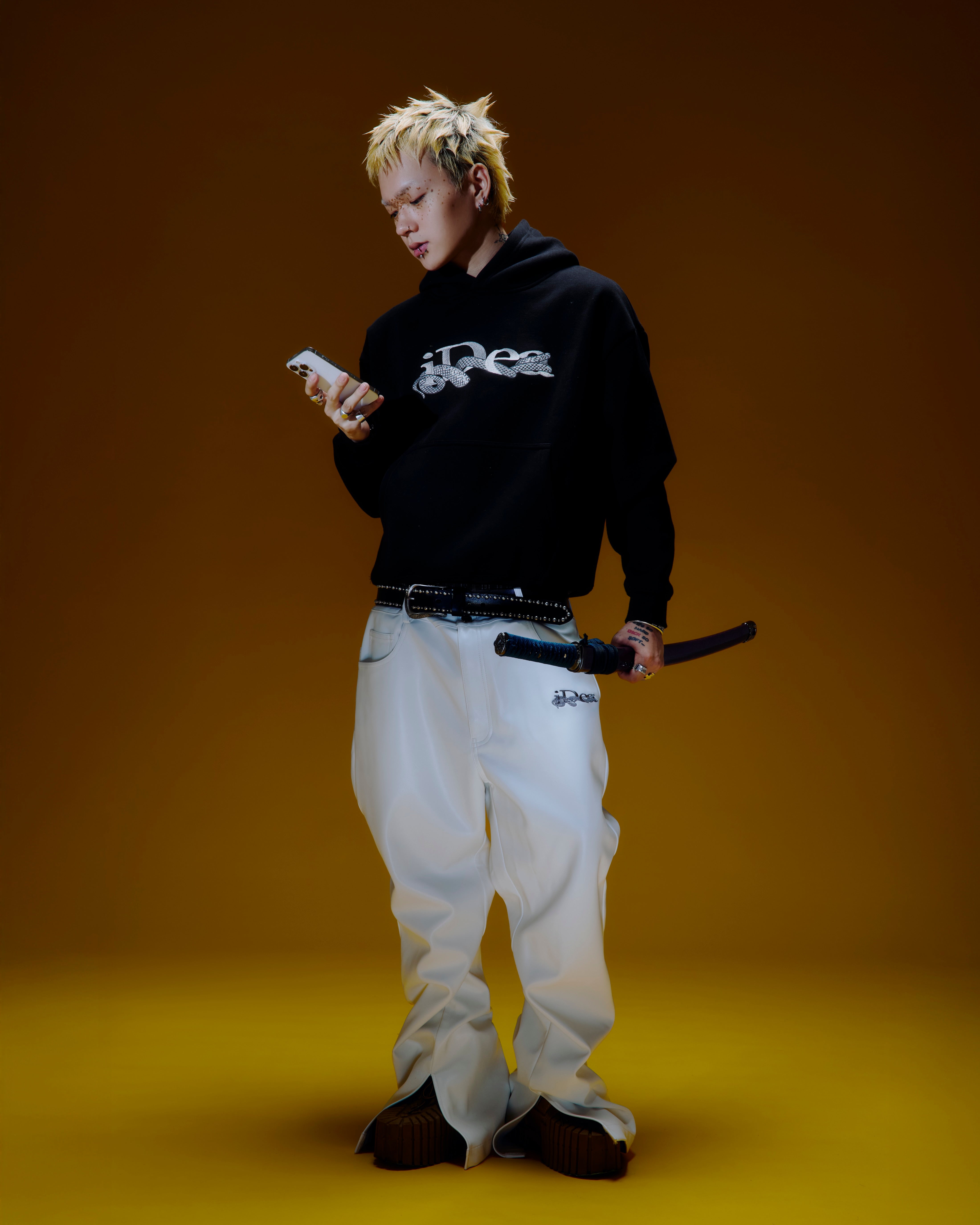 OUROBOROS HOODIE (Black) 25AW – IDEASWAM