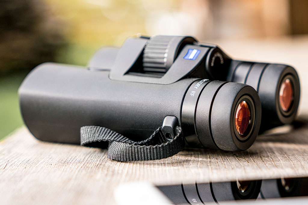 Zeiss Victory RF 8x54 Laser Rangefinder Binoculars