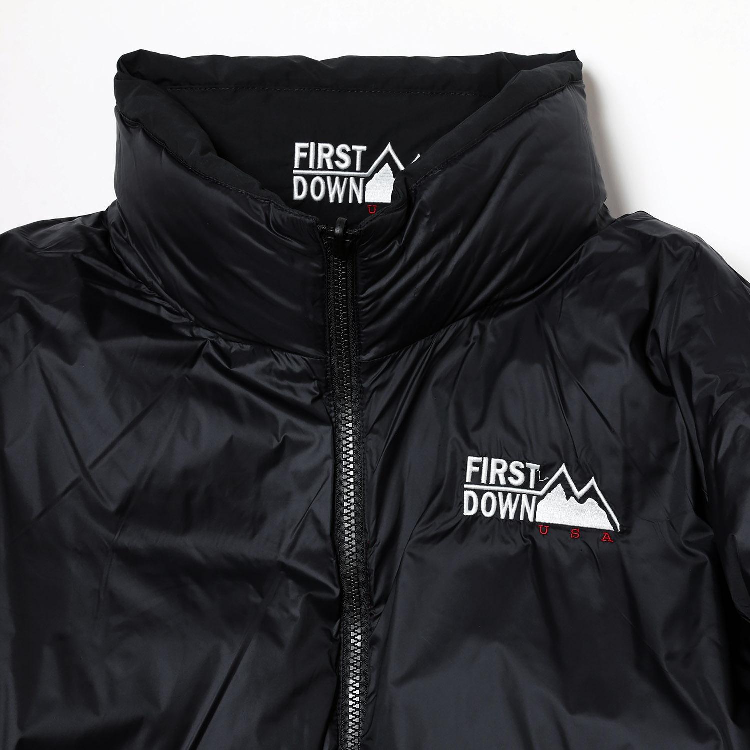 新品未使用 RADIO EVA ダウンベスト（パープル） エヴァンゲリオン公式