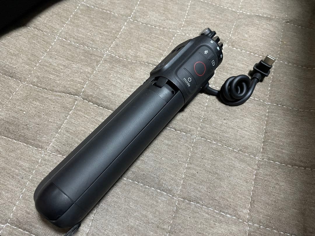 GoPro Volta バッテリーグリップ三脚 Volta - Camera Battery Grip / Tripod / Remote | GoPro