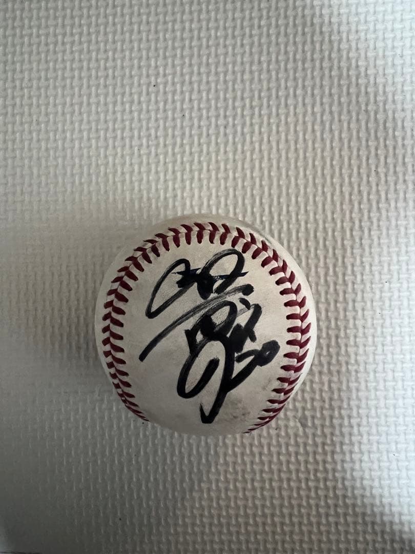 広島東洋カープ　栗林良吏　選手直筆サインボール 　サイン入り公式野球ボール 2026年最新】栗林良吏 直筆サインの人気アイテム - メルカリ