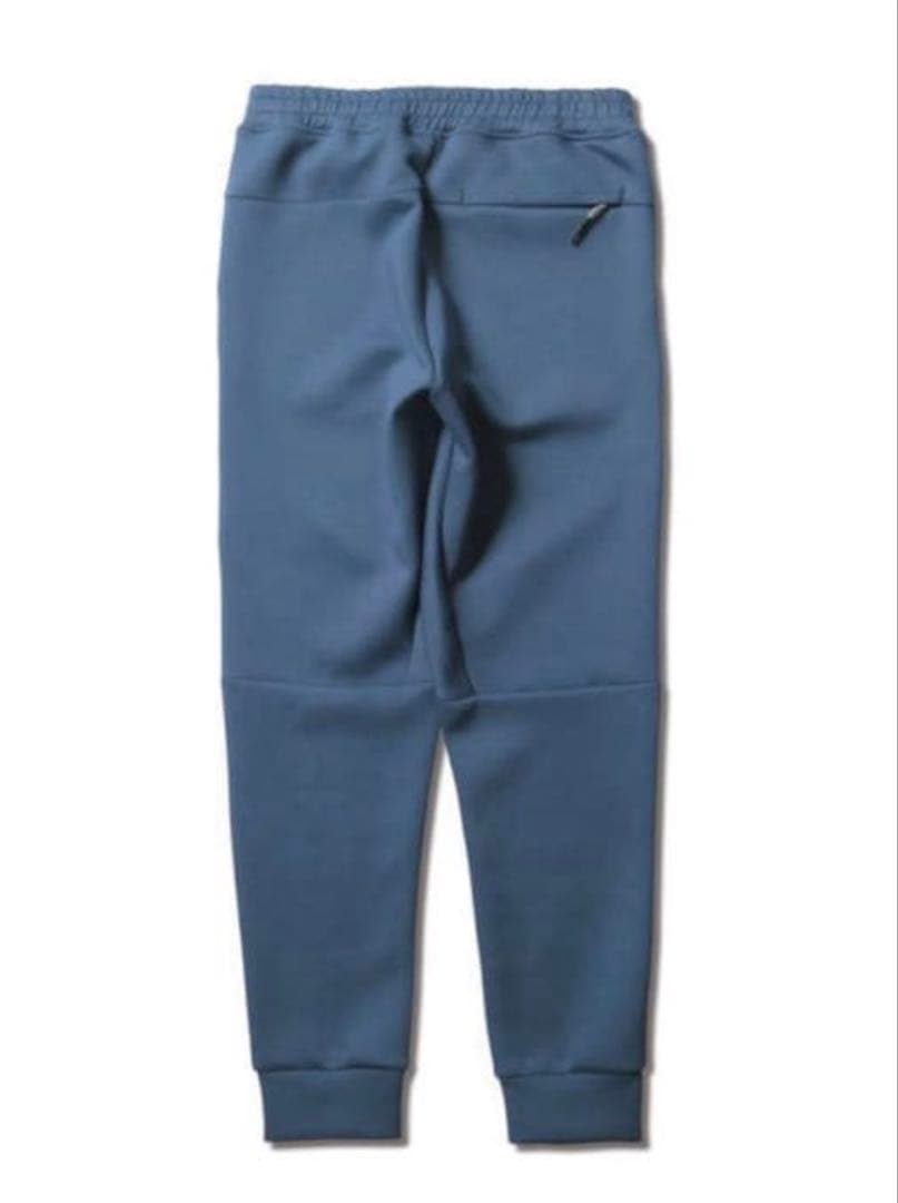 美品 アクター aktr ウォームエアテックセットアップ - メルカリ