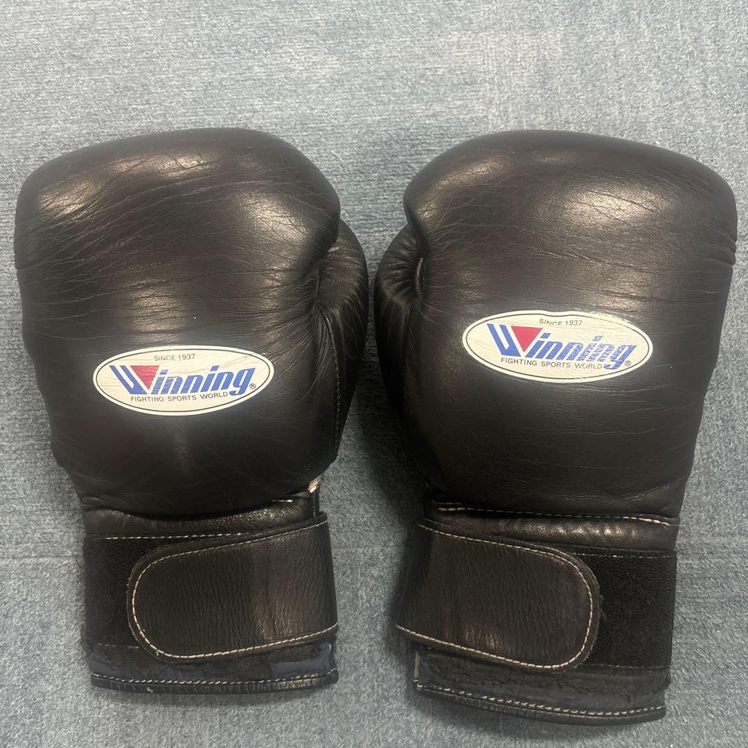 Winning ボクシンググローブ 14オンス ブラック 楽天市場】受注生産 Winning ウイニング ボクシング グローブ マジック