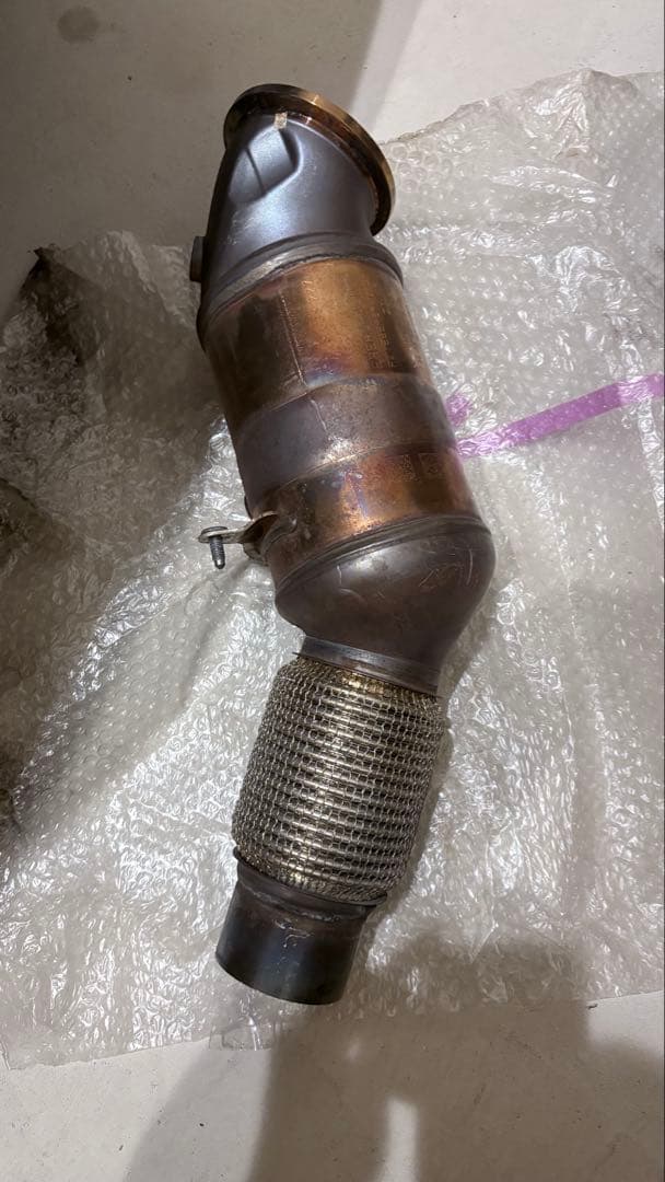 BMW 純正フロントパイプ B58エンジン 楽天市場】馬力アップ！BMW B58エンジン ダウンパイプ 触媒ストレート