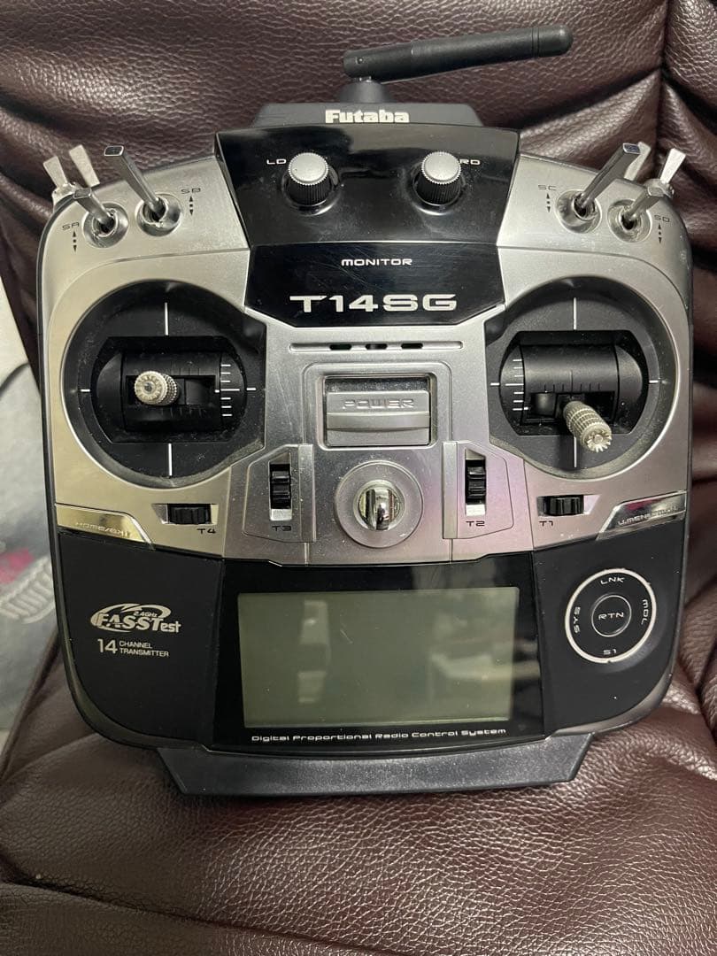 Futaba T14SG 14チャンネル プロポ 14SG – FutabaUSA