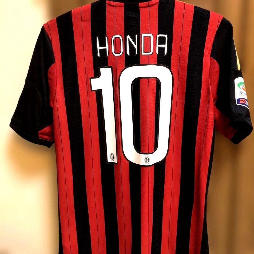 ✨新品正規品✨早い者勝ち❗️新品タグ付き正規品 ACミラン 本田圭佑 ユニフォーム 新品/タグ付き】16/17 ACミラン ♯10 本田圭佑【L】オーセンティック