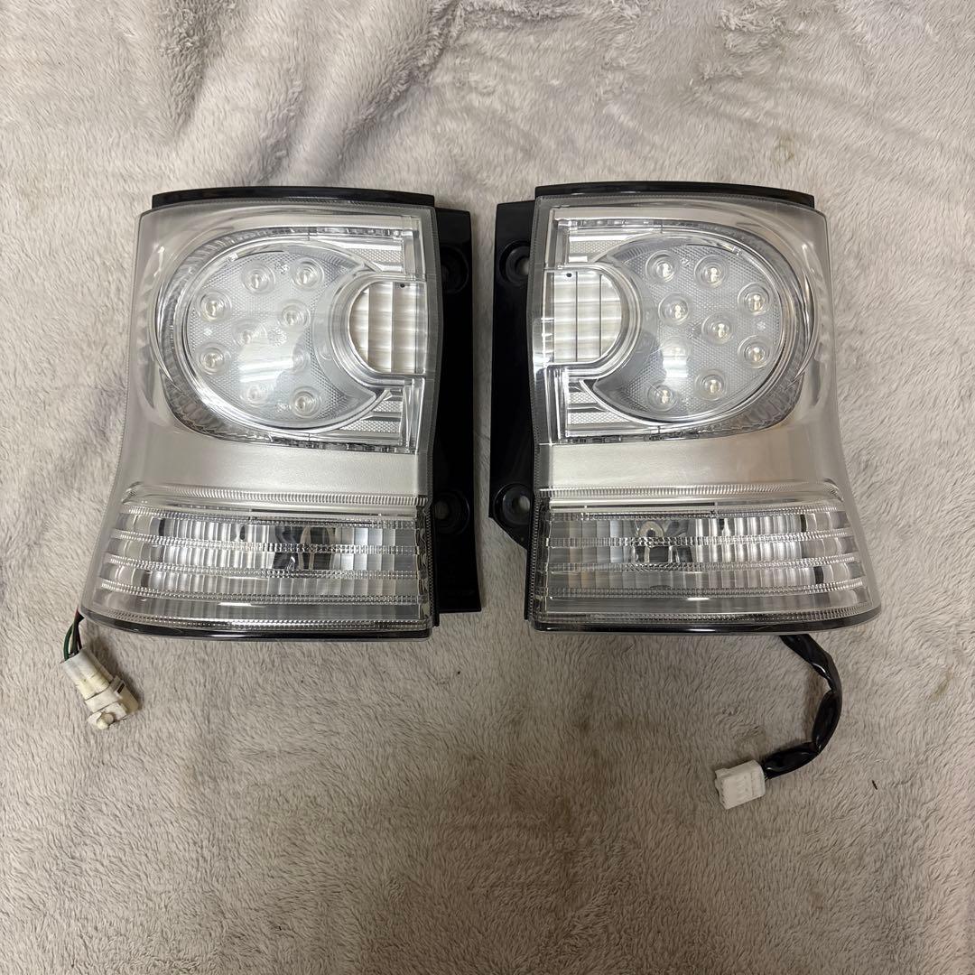 タントカスタムL375S LEDテールライト 2個セット Amazon | タントカスタム L375S・385S S25 ダブル LED ブレーキランプ