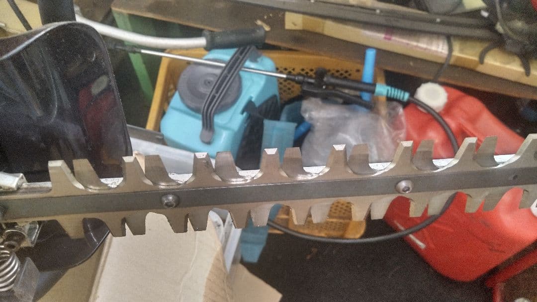 Makita　ヘッジトリマー