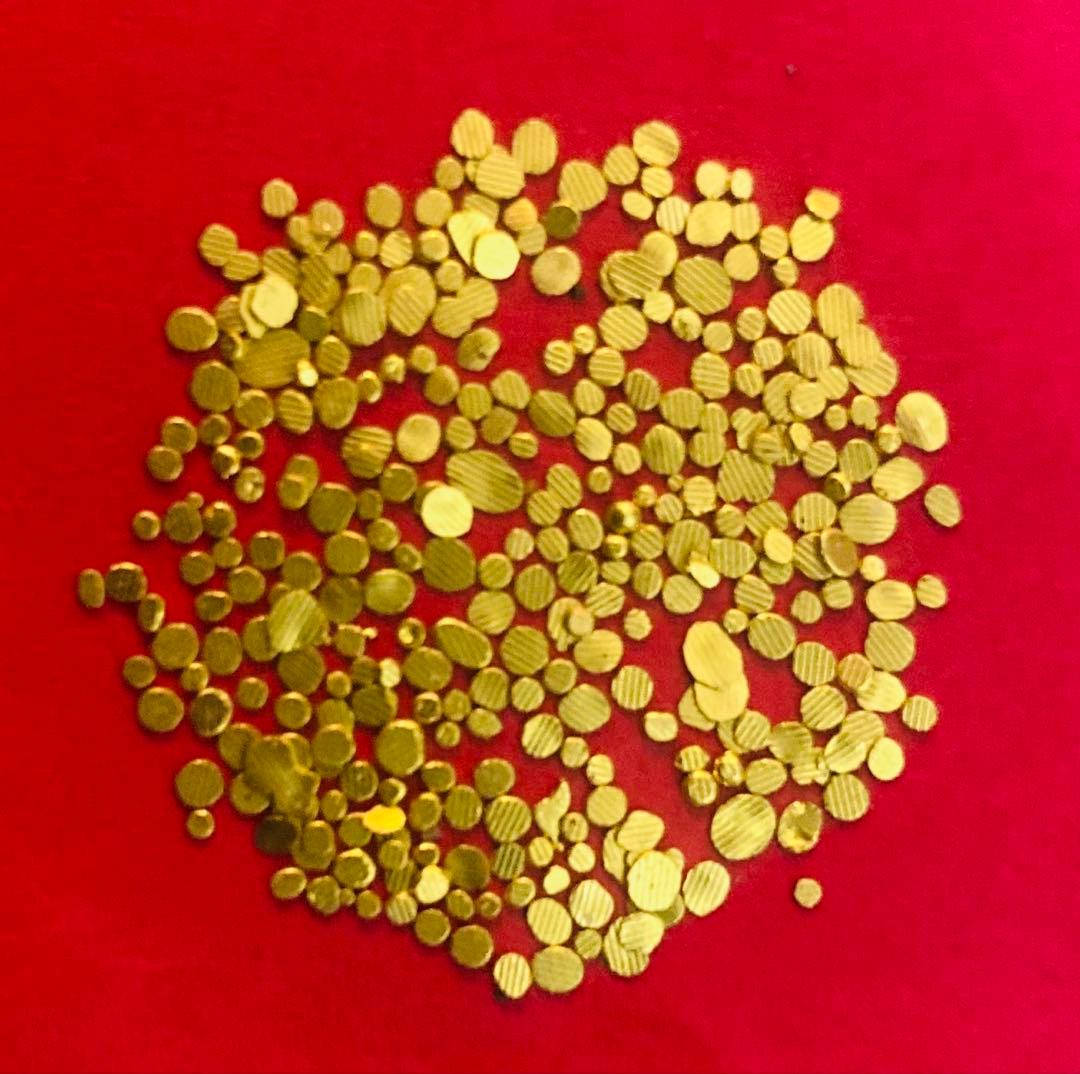 土肥金山 砂金 24K 大量300粒 - メルカリ